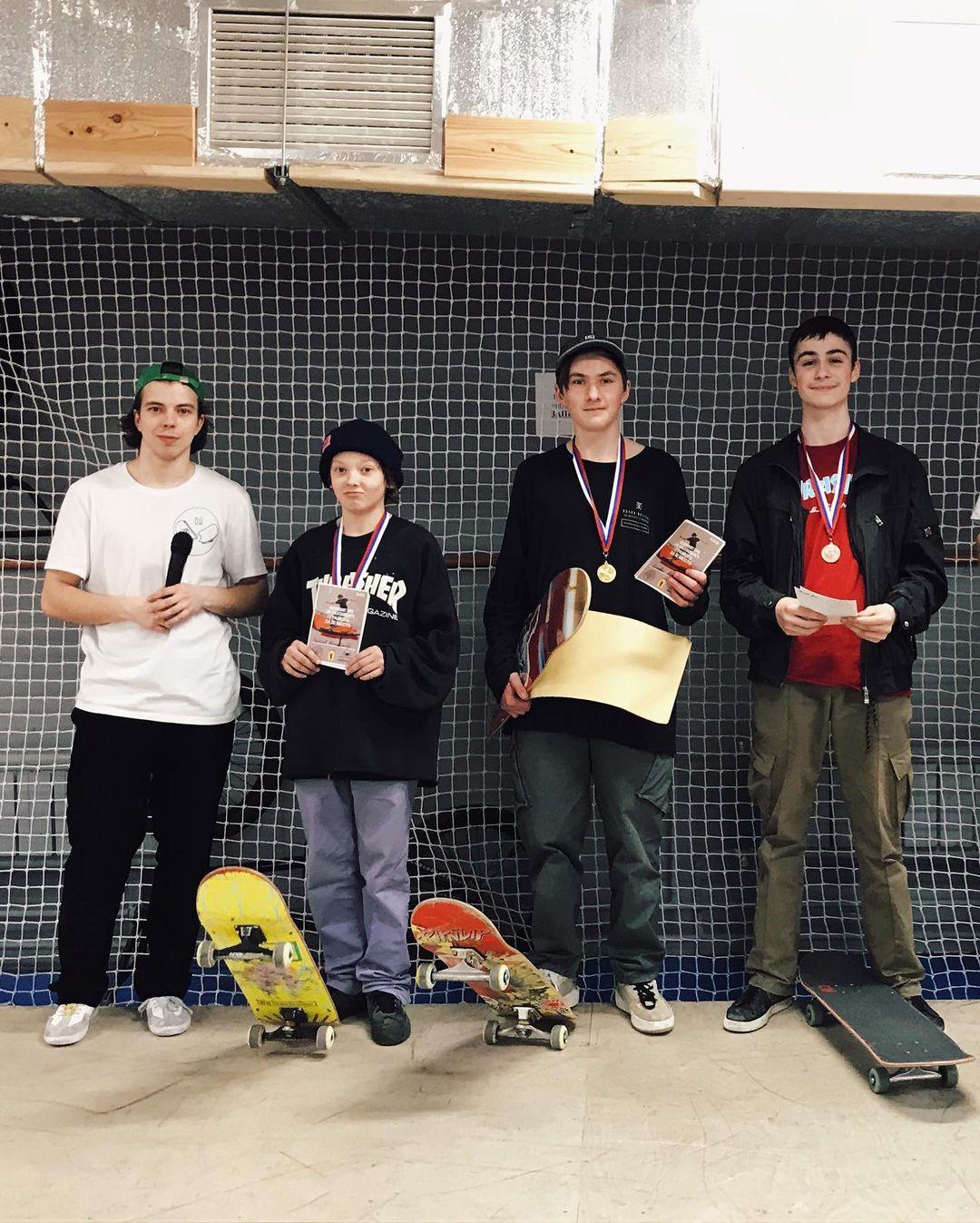 Юный спортсмен из Подмосковья стал победителем чемпионата ЦФО по скейтбордингу