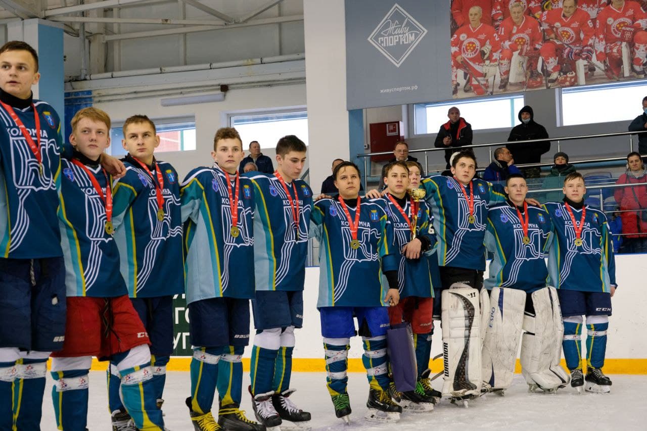 Коломенские хоккеисты будут представлять Подмосковье на финальном этапе турнира «Золотая шайба»