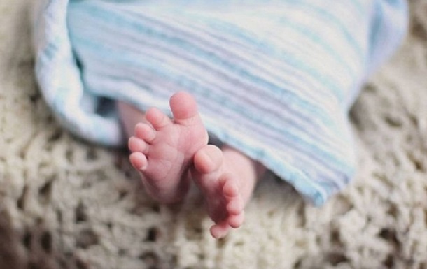 У новорожденного младенца обнаружили мутировавший коронавирус