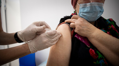 Свыше 30 тыс. членов клубов «Активное долголетие» прошли вакцинацию в Московской области