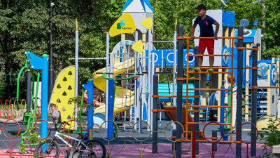 Новый детский комплекс появился в парке Мира в Коломне