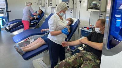 Сотрудники Росгвардии сдали свыше 20 литров крови для медучреждений Подмосковья