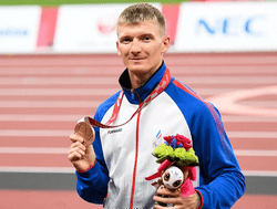 XVI Паралимпийские летние игры: Роман Тарасов — бронзовый призёр в беге на 100 м