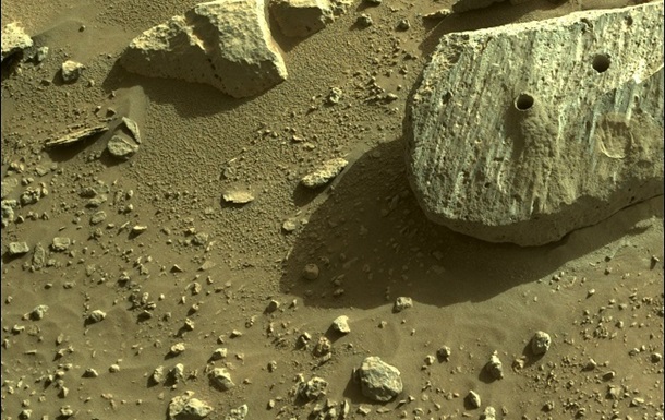 Марсоход NASA добыл второй образец породы