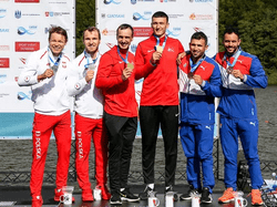 Россияне выиграли три золотые и пять бронзовых медалей на Чемпионате мира по гребле на байдарках и каноэ