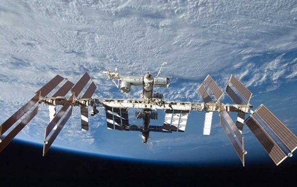 На МКС произошел сбой на российском модуле Звезда