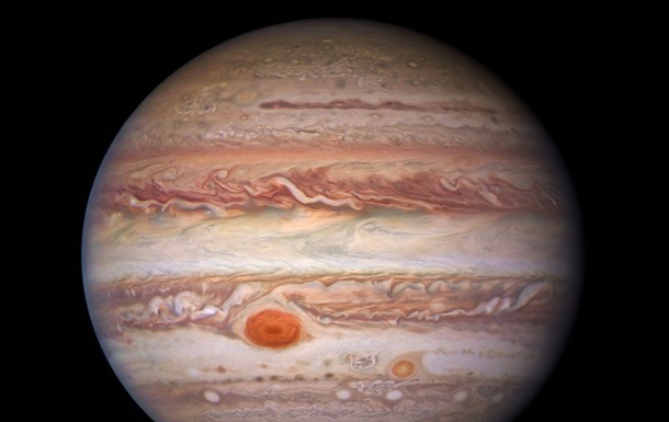 Зонд NASA измерил глубину супершторма на Юпитере