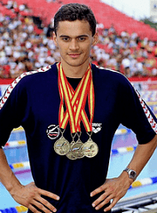Четырёхкратный олимпийский чемпион по плаванию Александр Попов отмечает 50-летие