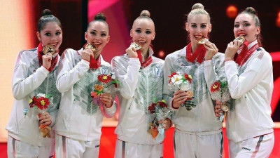 Подмосковные гимнастки в составе сборной России завоевали 4 медали чемпионата мира