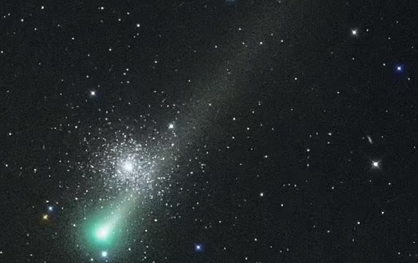 Над Землей в последний раз пролетела комета Леонарда