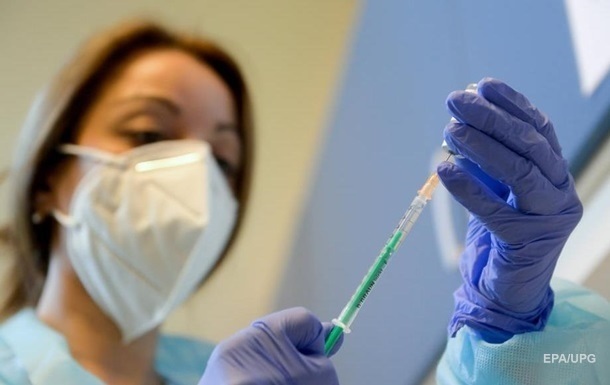 Pfizer будет тестировать бустерную дозу вакцины на детях от шести месяцев
