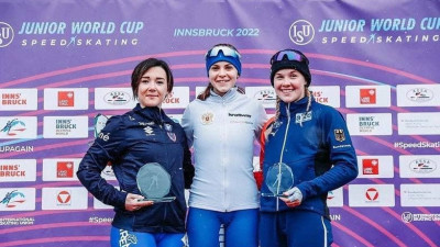 Юниорка из Подмосковья завоевала два золота Кубка мира по конькобежному спорту