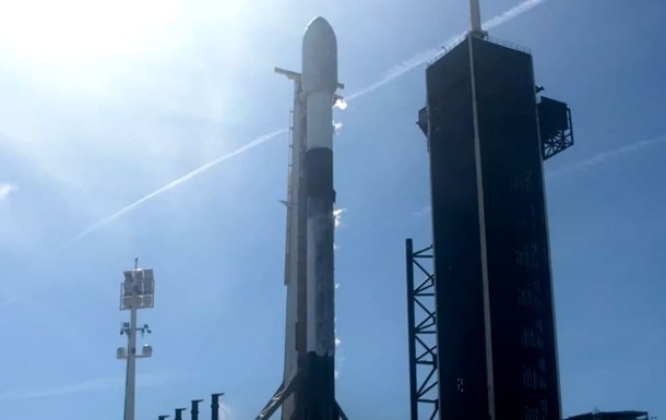 SpaceX потеряла около 40 спутников Starlink из-за бури