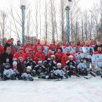 В Черноголовке «Легенды хоккея» сыграли с местными жителями вничью