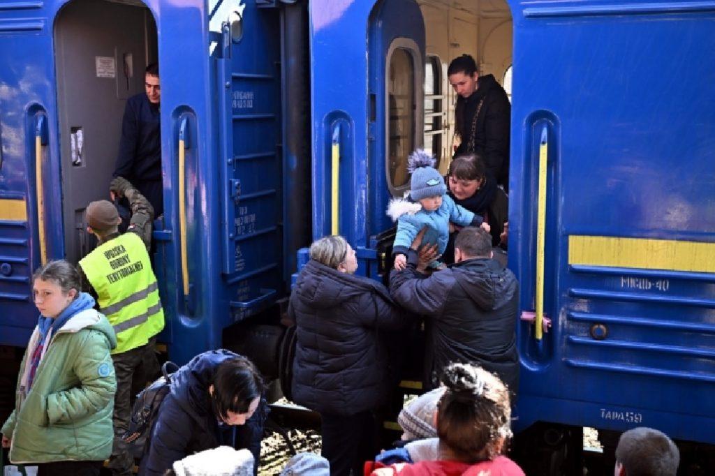 британские власти не торопятся принимать украинских беженцев