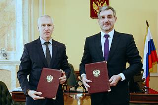 Олег Матыцин провёл встречу с губернатором Амурской области Василием Орловым