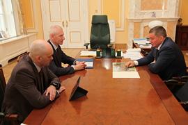 Олег Матыцин провёл встречу с губернатором Волгоградской области Андреем Бочаровым