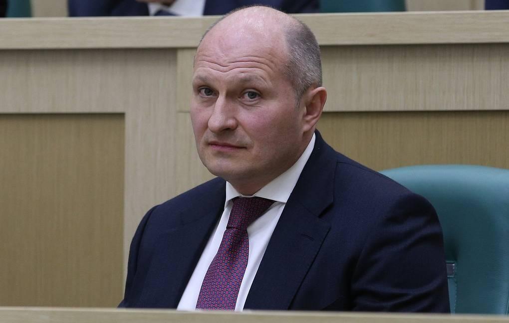 четвёртый министр российских спасателей