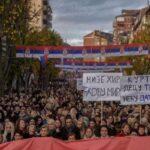 Сербия и Косово: "Война из-за номеров" откладывается