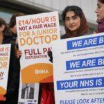 забастовка врачей в великобритании джентльмены обеспокоены