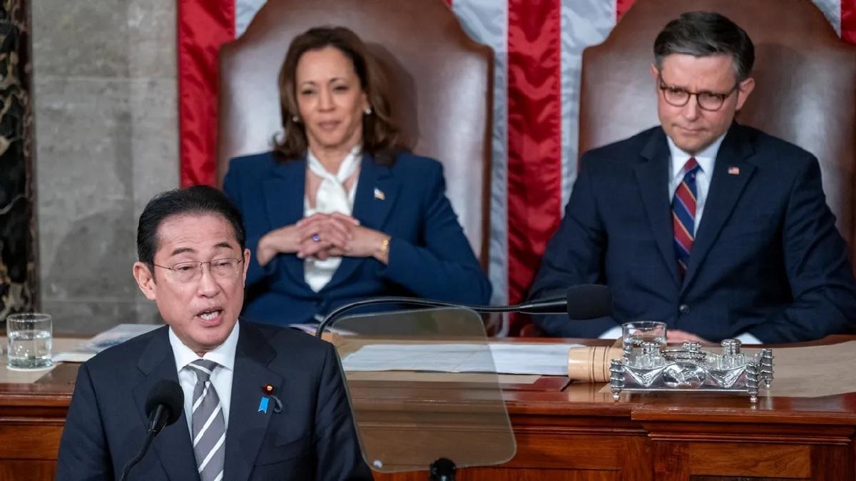как японский премьер министр в конгрессе сша бредил