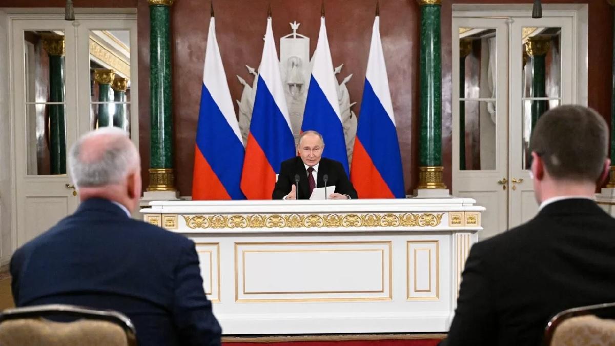 Россия готова возобновить переговоры в Стамбуле 15 мая россия готова к переговорам в стамбуле прекращения огня не будет