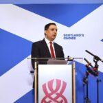 отложенная отставка лейбористы сами роют стармеру выход