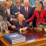 глобальный шок трамп требует капитуляции нефть улетает в космос blackrock не отдаёт деньги