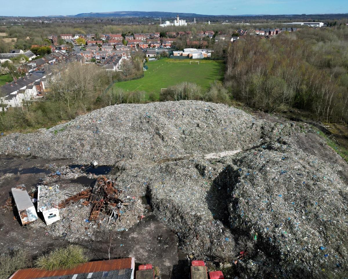 великобритания сплошной пасторальный пейзаж из мусора
