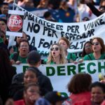 испанцы протестуют из-за рекордно дорогой аренды жилья